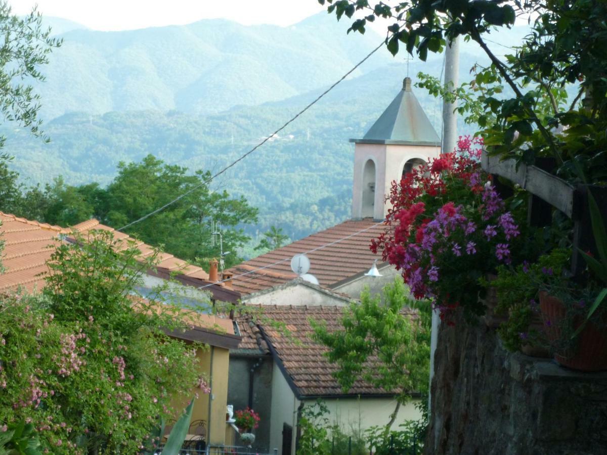 Il Poggio Di Traverde Bed and Breakfast Pontremoli Εξωτερικό φωτογραφία